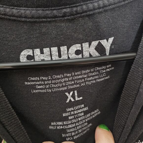 Chucky Horror T-Shirt Child’s Play 'Look Who's Stalking' Black Movie Tee - Picture 3 of 5